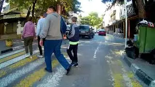 Хиты Музыки На Электровелосипеде По Геленджику 31 10 2021 Народу Валом