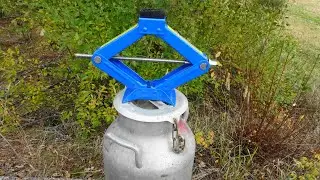 Pitäkää Tunkkinne | Keep your damn jack!