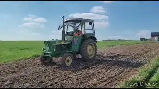 🚜 - John Deere 820 mit Egge - Kartoffelland vorbereiten - 2023 🚜
