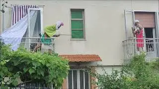 La pôrtiera dij Môlass (Beppe d'Moncalè)