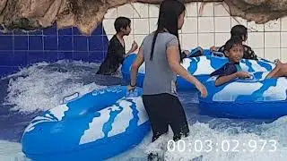 team minta healing ke citra raya water world rasain ombak buatan