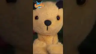 Sooty tries to sing silent night 🎶🎄🎅 