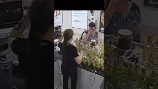 Товар качественный😂 #врекомендации #врек #мейнкун #друзья #шпиц #врек #шпицуля #алкоголь