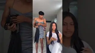 Abriendo los regalos del cumple de mi amiga 🤣🎁 