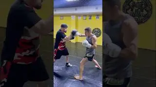 K-1 style pad work 🥊
