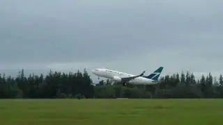 WestJet Boeing 737-700 taking off from Comox Valley (YQQ).
