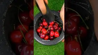 Would you try this? 🍒😋