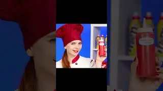 Главный украшает кусочки