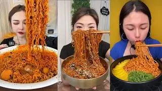 ASMR Mukbang | Spicy Noodles with Soft Eggs (Eating Sounds) 매운 라면 먹방