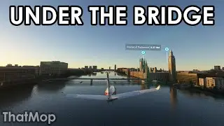 Flying Under LONDON BRIDGE! IN MICROSOFT FLIGHT SIMULATOR 2020! #Shorts