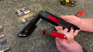 Easiest way to remove Harley Davidson touring saddlebag reflectors. No heating or prying needed.
