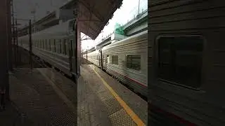 (Приветливая бригада) ЭП2К-146 Сообщением Махачкала-Санкт Петербург проезжает мимо #поезда #ржд