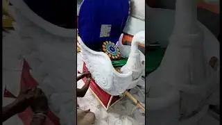 peacock sclupture