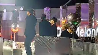 [Fancam] EXO Chanyeol Dancing to TWICE's Signal at 2017 Melon Music Awards