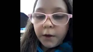 Гуляю с сестрой