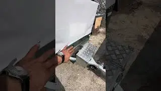 Прицеп Атлант с подъемной крышкой на газлифтах