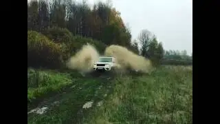 Пикап по грязи