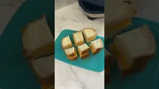 Mini Grilled Cheese Bites