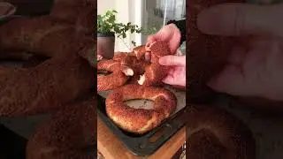 SIMIT: The Turkish Street Food You Must Try! 