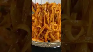 Easy Spicy Garlic Chili Oil Noodles in less than 20 minutes #shorts