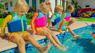 Chris biến ngôi nhà thành công viên nước và chơi cùng bạn bè