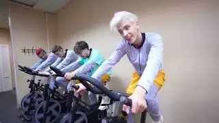 Стали ХОККЕИСТАМИ на 24 Часа !