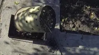 Потрясающая самоделка из ведра.
