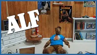 NECA Toys Alf Unboxing/Review PLUS New Diorama Reveal