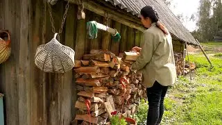 One day in the life of a friendly family in a remote village 🌳 Cooking pancakes on the fire