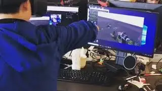 Experimenting with on-the-fly VR rifle reloading in Xenociders