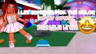 I LET SOMEONE PICK THE COLOR OF MY OUTFIT🤯*Kinda gone wrong*||ROBLOX royale high