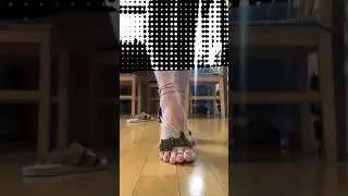 Sexy toes, wearing high heels!