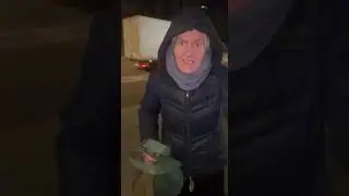 Довели до того, что пожилой человек зовёт маму.