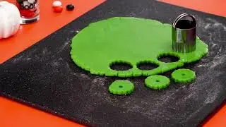 M&M'S Pumpkin Treasure Cookies