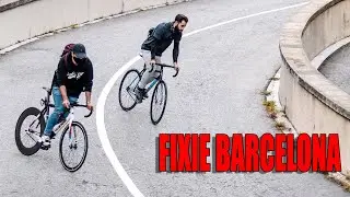 CALLEJEANDO BARCELONA en FIXIE