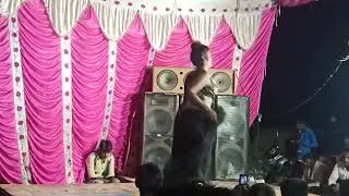 Bhojpuri Ka Naya tadaka khub dhum machaya hai