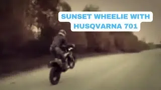 Speeding Wheelie on Husqvarna 701
