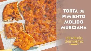 {Torta de pimiento molido} murciana, pan plano con pimentón dulce de Murcia y aceite de oliva