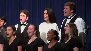 Stoughton High Jazz Choir: Can't Take My Eyes Off of You (2017)