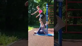 Чуть не упала