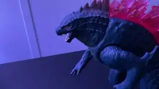 Omg you so tall you look like a giraffe (full screen) | #godzilla #stopmotion #edit #funny | NEo0