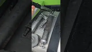 Шприц для смазки грузовых автомобилей