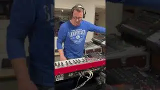 NRG! - Darkness (Techno) - NRG Liveshow at Radio Scratch98