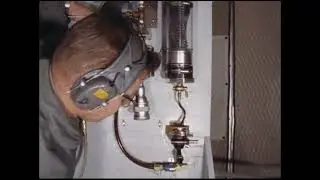 Zero G urine collector test - 1964 Nasa footages ( No sound )