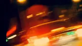 По городу Сиреной