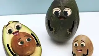 Yummy World Eva the Avocado Plus baby Doodles Video | OMG Doodles