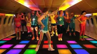 Mile-high madness with Richard Simmons! 