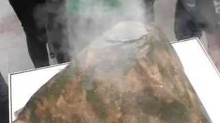Volcan explosif en classe