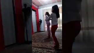 Meninas dancando