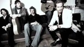 Royal Mountain Band - Holdin' On